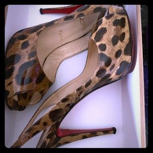 Christian Louboutin Prive Leopard Patent 40.5